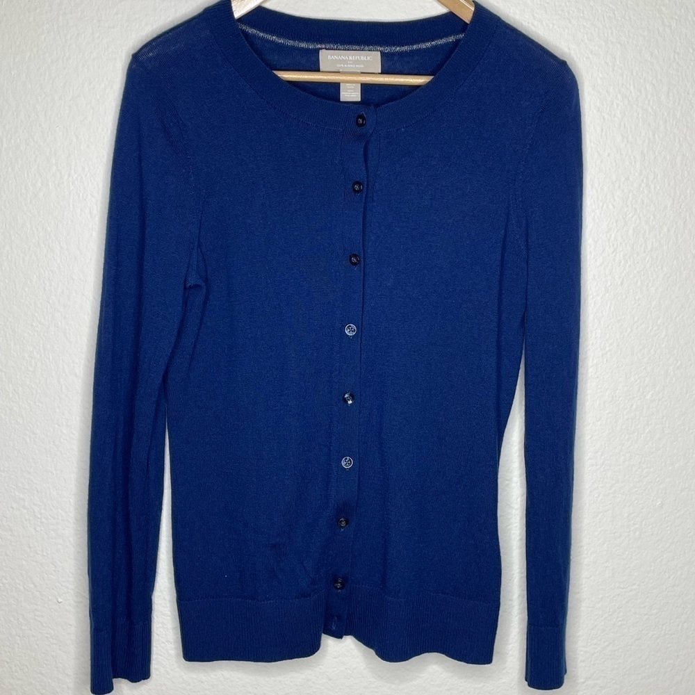 BANANA Republic Factory Women’s Long Sleeve Cardigan Merino Wool Navy Medium